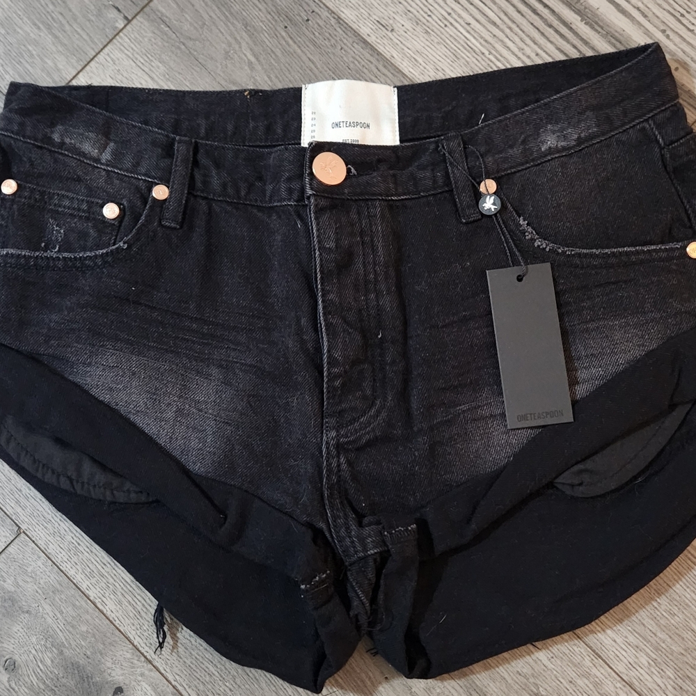 One Teaspoon Black Jean Shorts with Distressed Hem